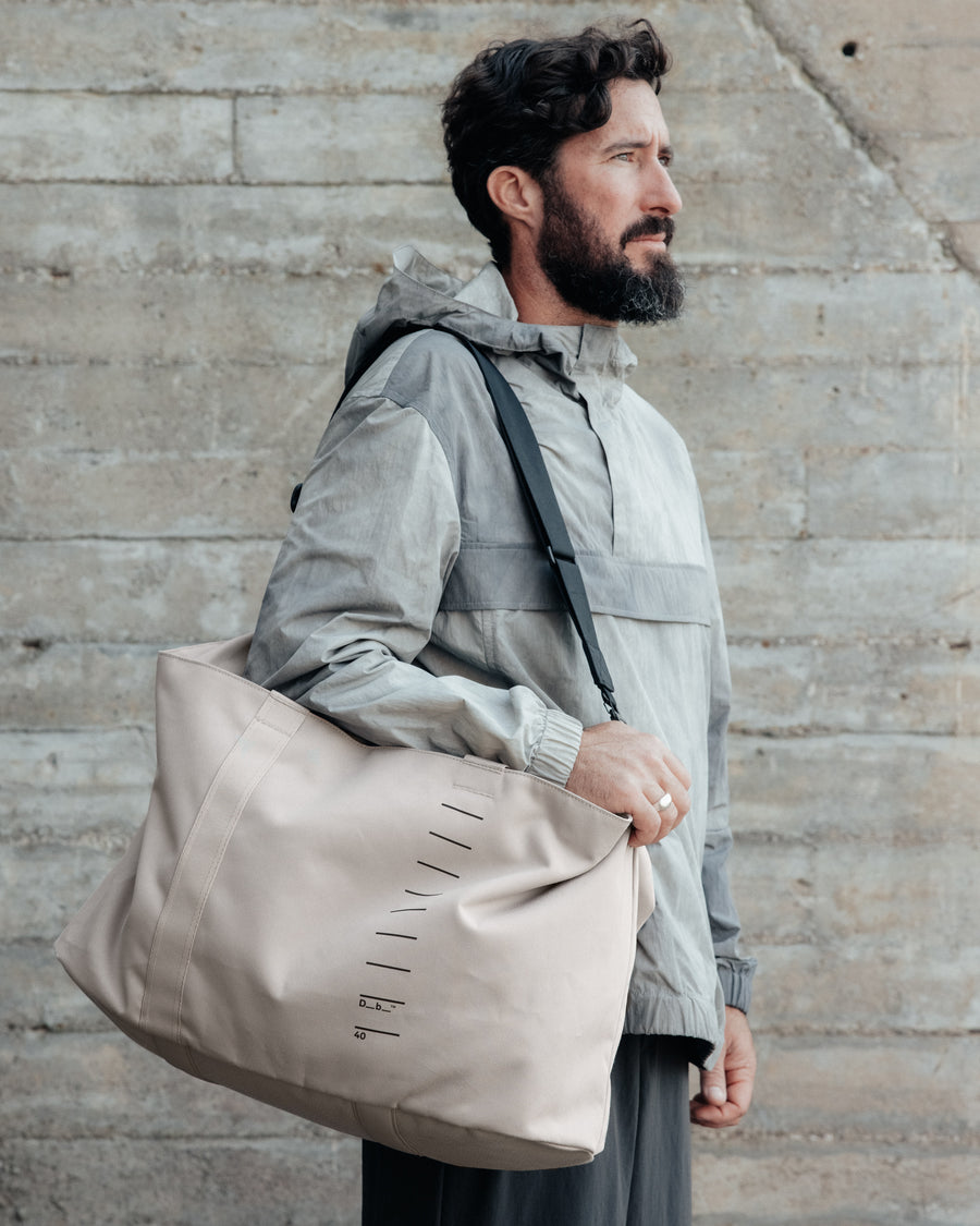 Essential Weekender 40L Fogbow Beige