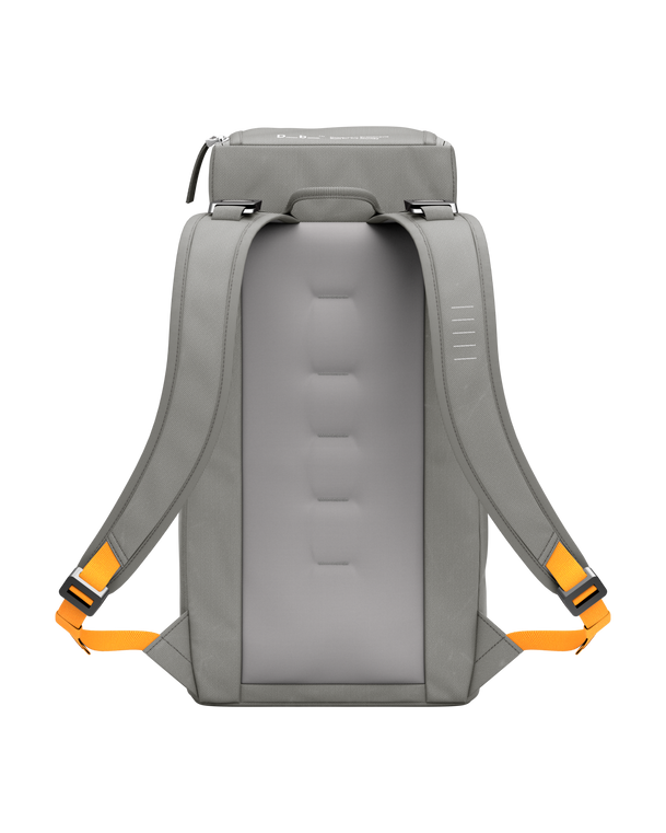 Hugger 20L Sand Grey_2.png