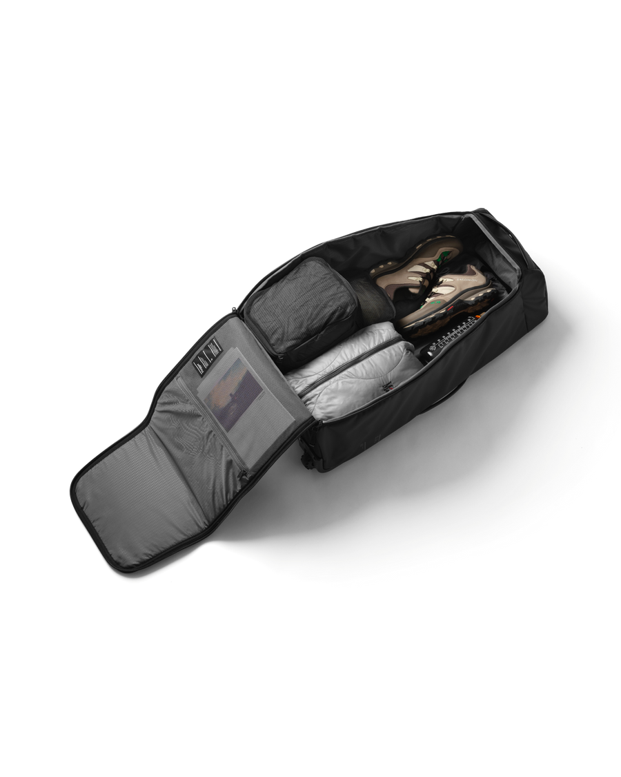 Hugger Roller Black Out 60L-7.png