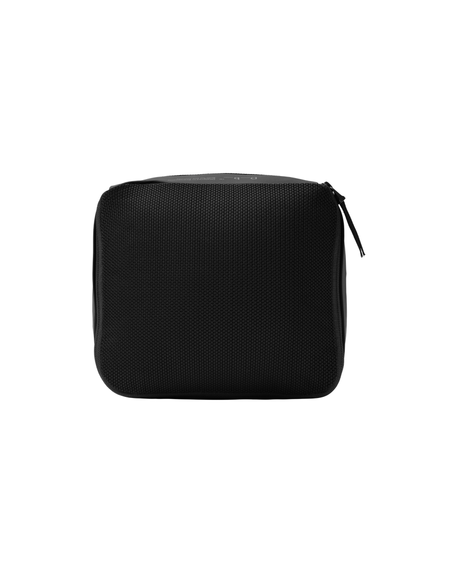 Essential Packing Cube M Black Out