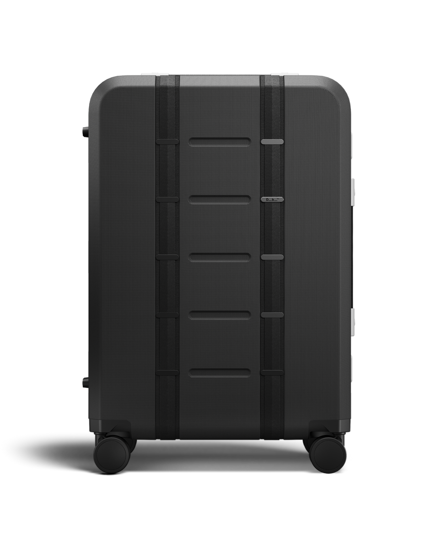 Ramverk Pro Check-in Luggage Medium Silver