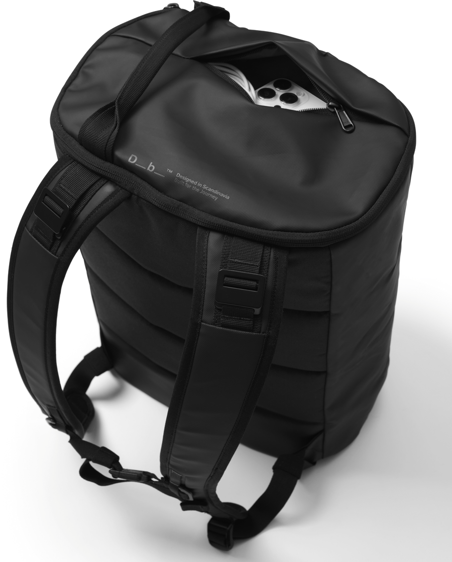 Roamer Duffel 25L Black Out01-2.png