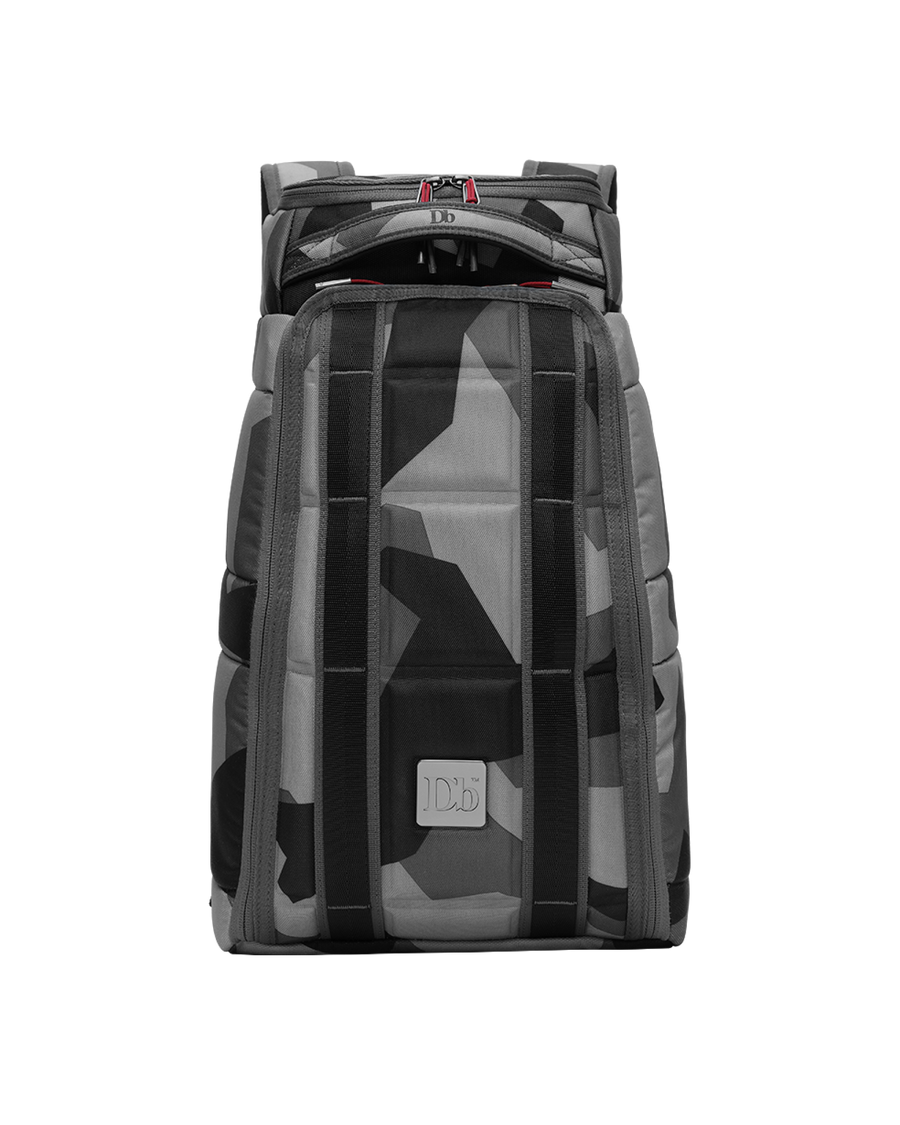 TheStrom20LBackpack-2_7329b78f-59c8-4b1d-8039-8f822bf355c5.png