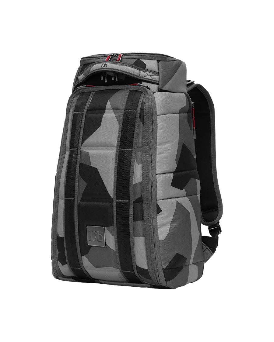 TheStrom20LBackpack_c7ec4a82-31a6-46d9-9518-c3464a636967.png