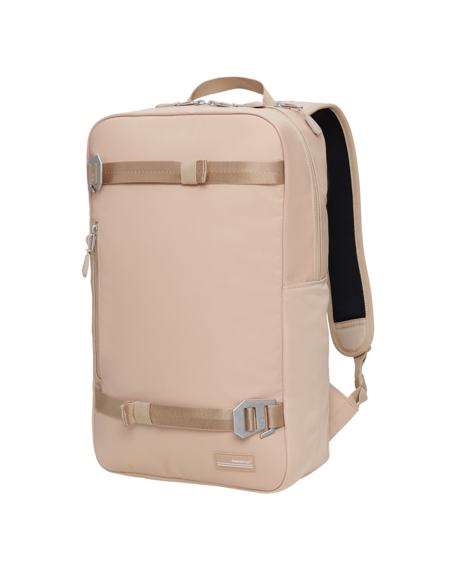 TheVarldsvan17LBackpack-23_7780c6fe-e049-4a81-ab0a-e60e6c267970.png