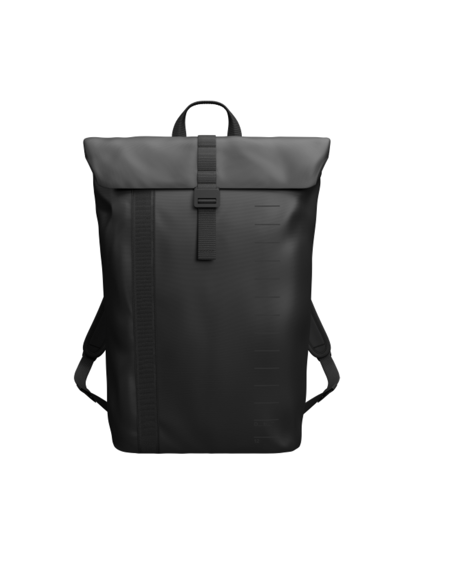 Essential_Backpack_12L_Black_Out_Db_6.png