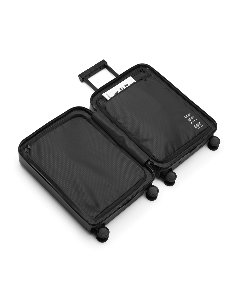 Ramverk Front-access Carry On Black-5.png