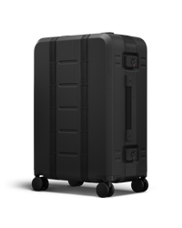 Ramverk Pro Check in luggage medium black out-5.png