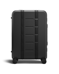 Ramverk Pro Check in luggage medium black out-7.png