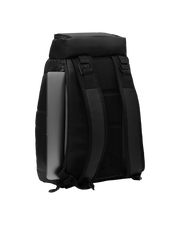 TheStrom20LBackpack-12_1_02d7551b-a34d-4668-8be6-f0a31f2406a4.png