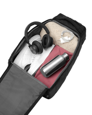 TheStrom25LBackpack-11_98aef214-9871-4e10-9faa-aae000748df1.png