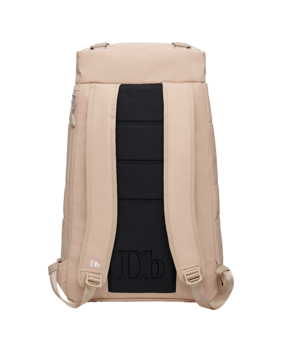 Hugger Backpack 30L Desert Khaki – Db North America