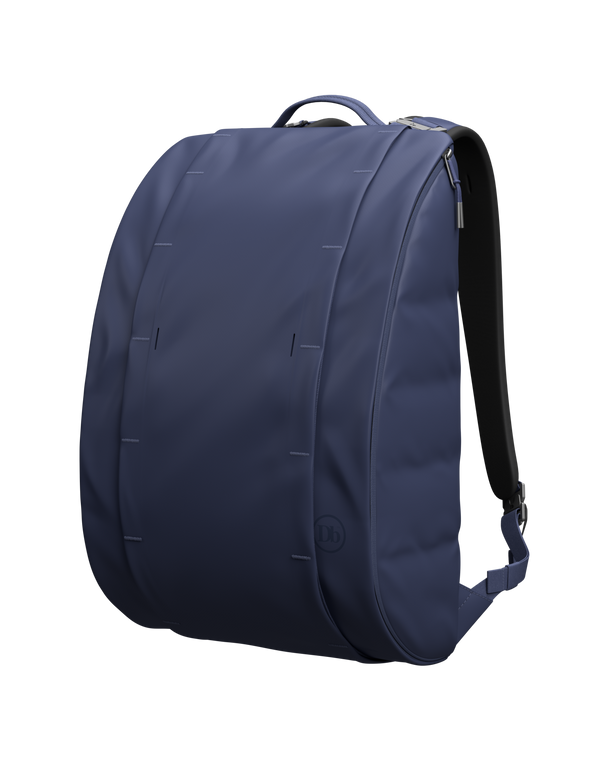 TheVinge15LBackpack-4.png